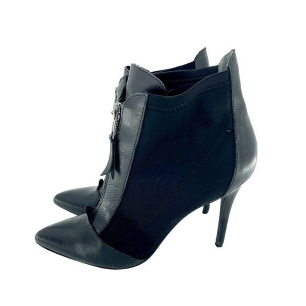 Charles By Charles David Ankle Boot Mixed Media Leather Front Zip SZ 7